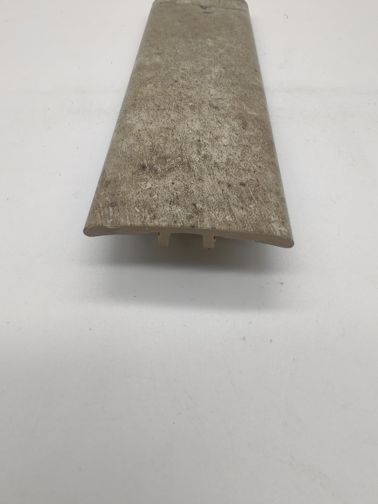 Waterproof/Vinyl T-Molding