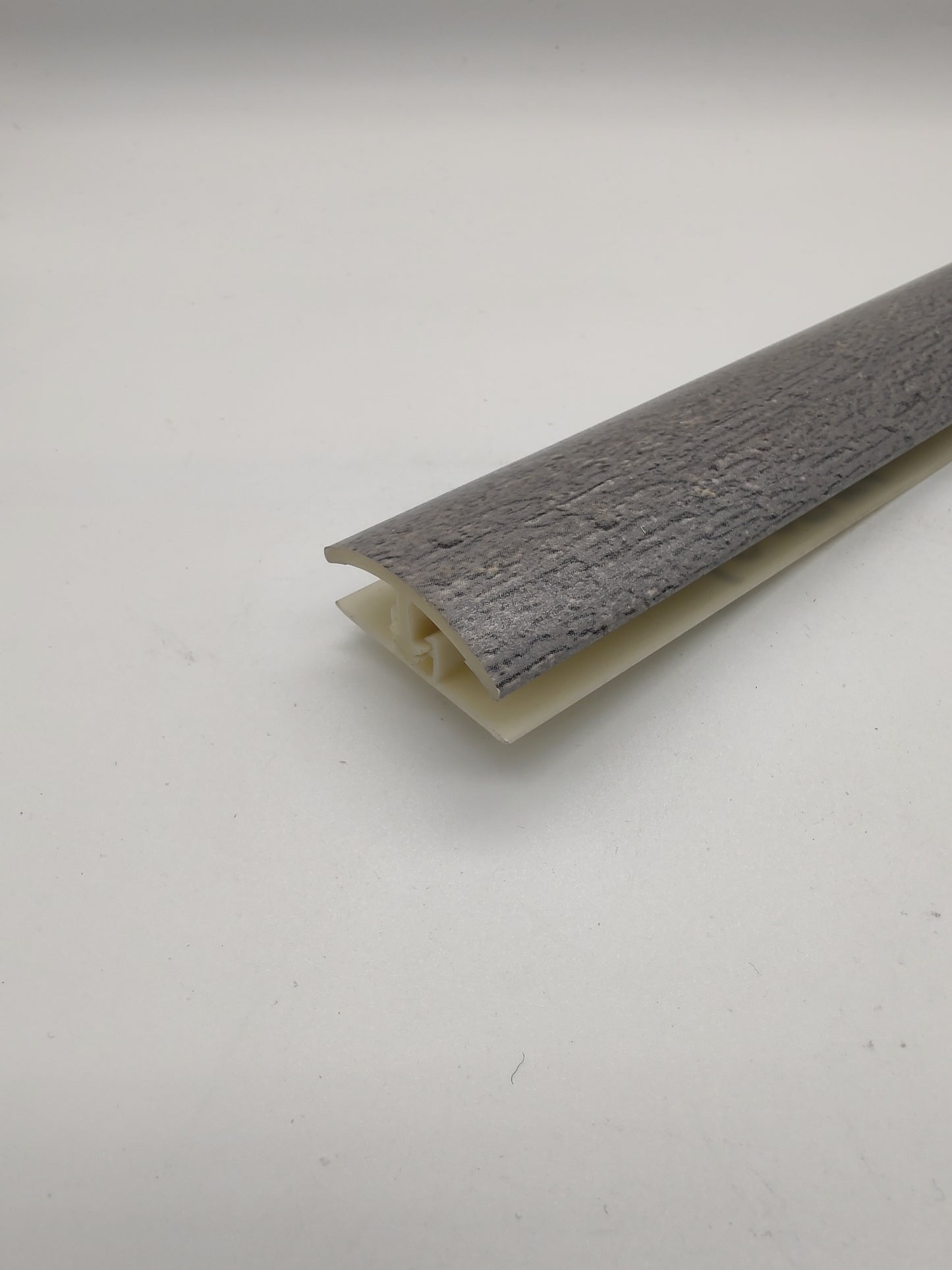 Waterproof/Vinyl T-Molding