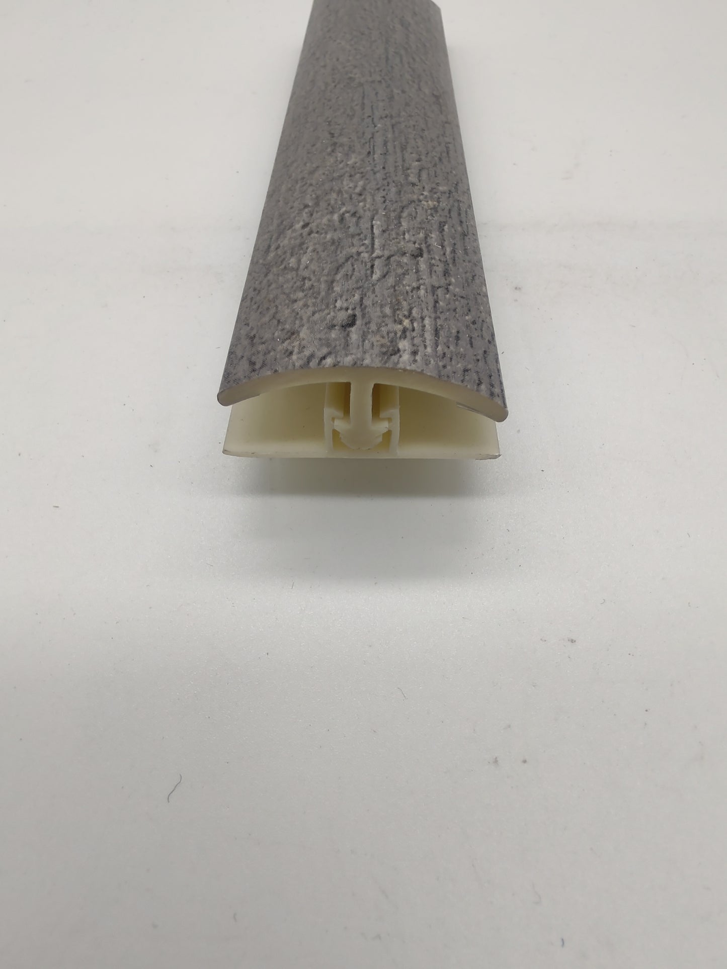 Waterproof/Vinyl T-Molding