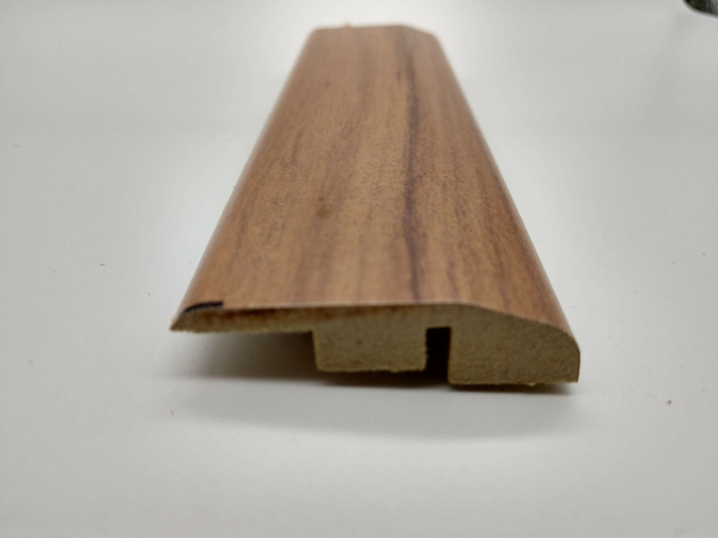 Laminate MPR/Threshold