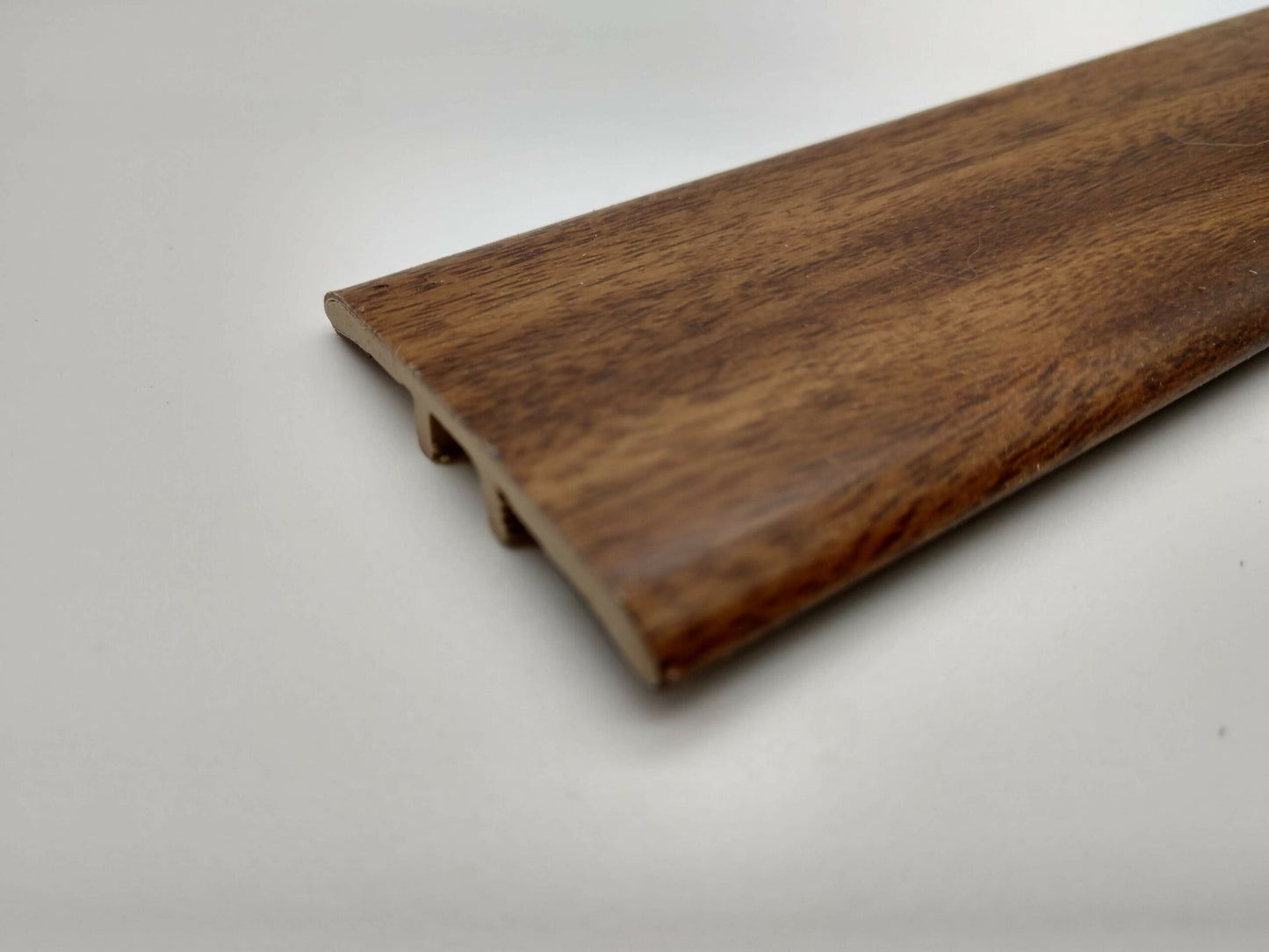 Waterproof/Vinyl T-Molding