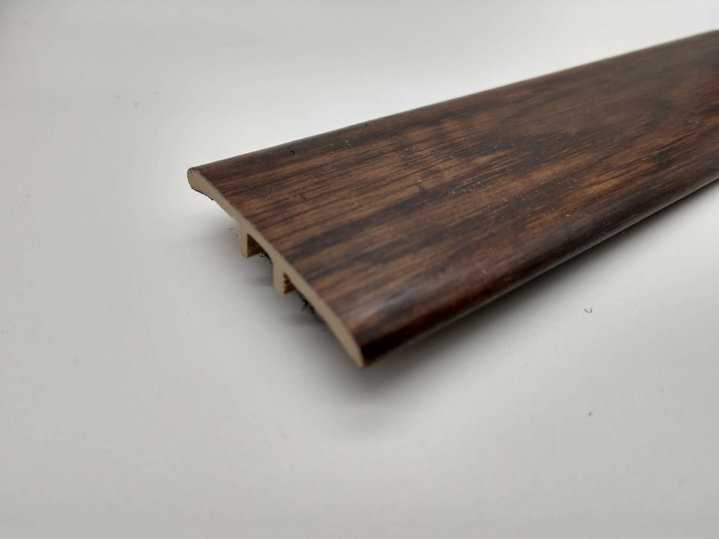 Waterproof/Vinyl T-Molding