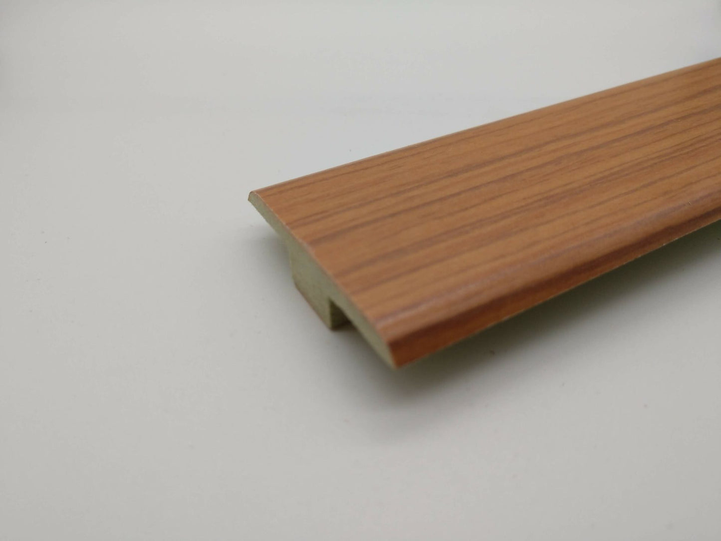 Laminate T-Molding