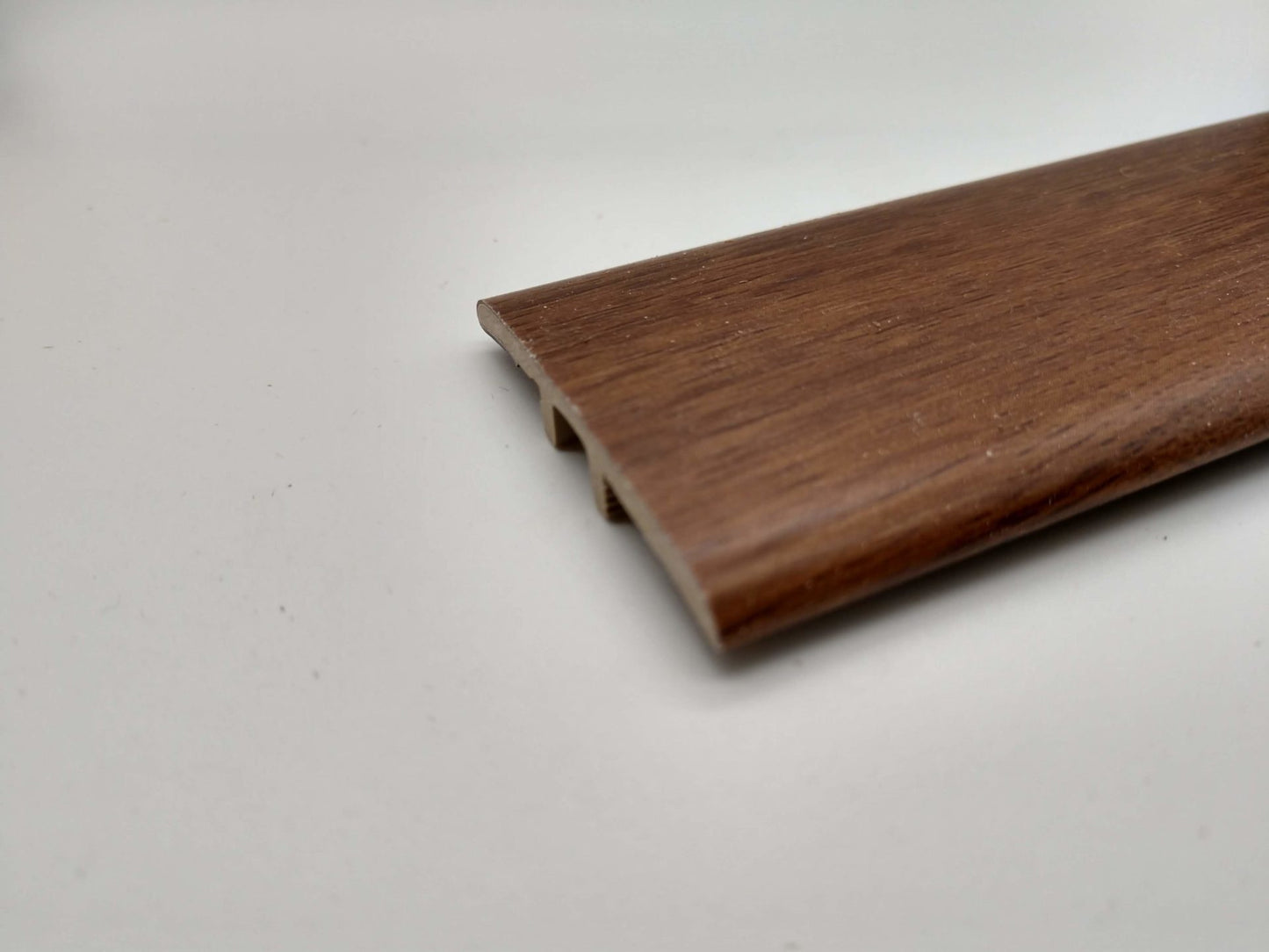 Waterproof/Vinyl T-Molding